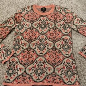JM Collection metallic jacquard crewneck sweater featuring a floral print size S